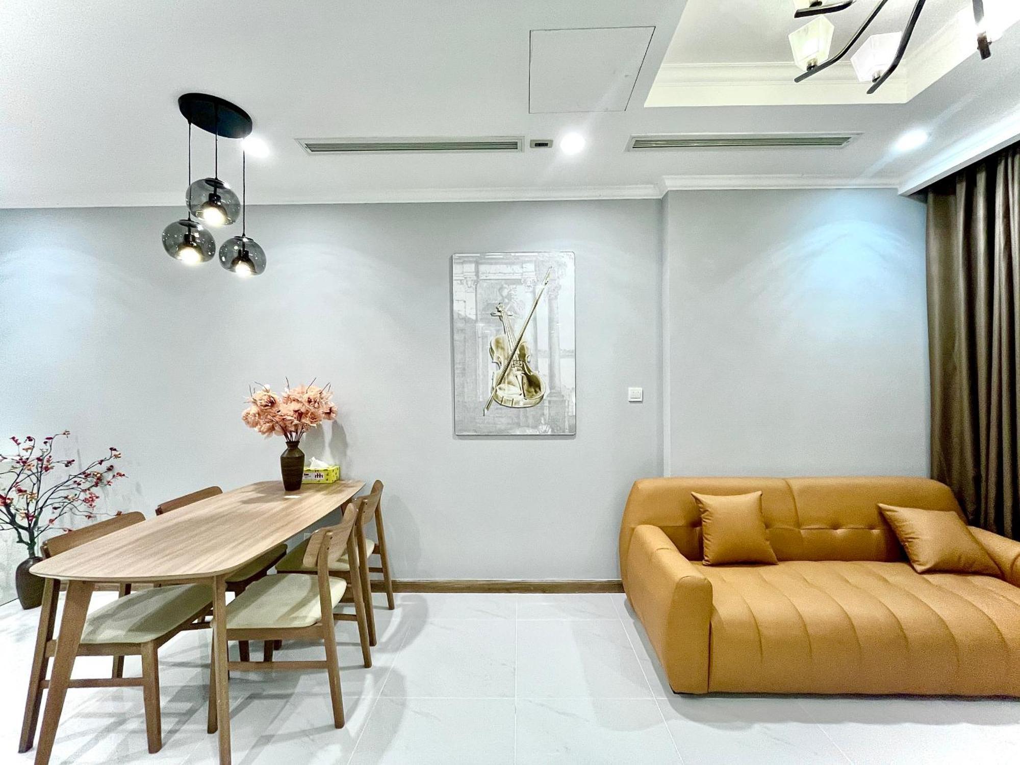 Vinhomes Luxury At Binh Thanh - Luna Landmark Apartment