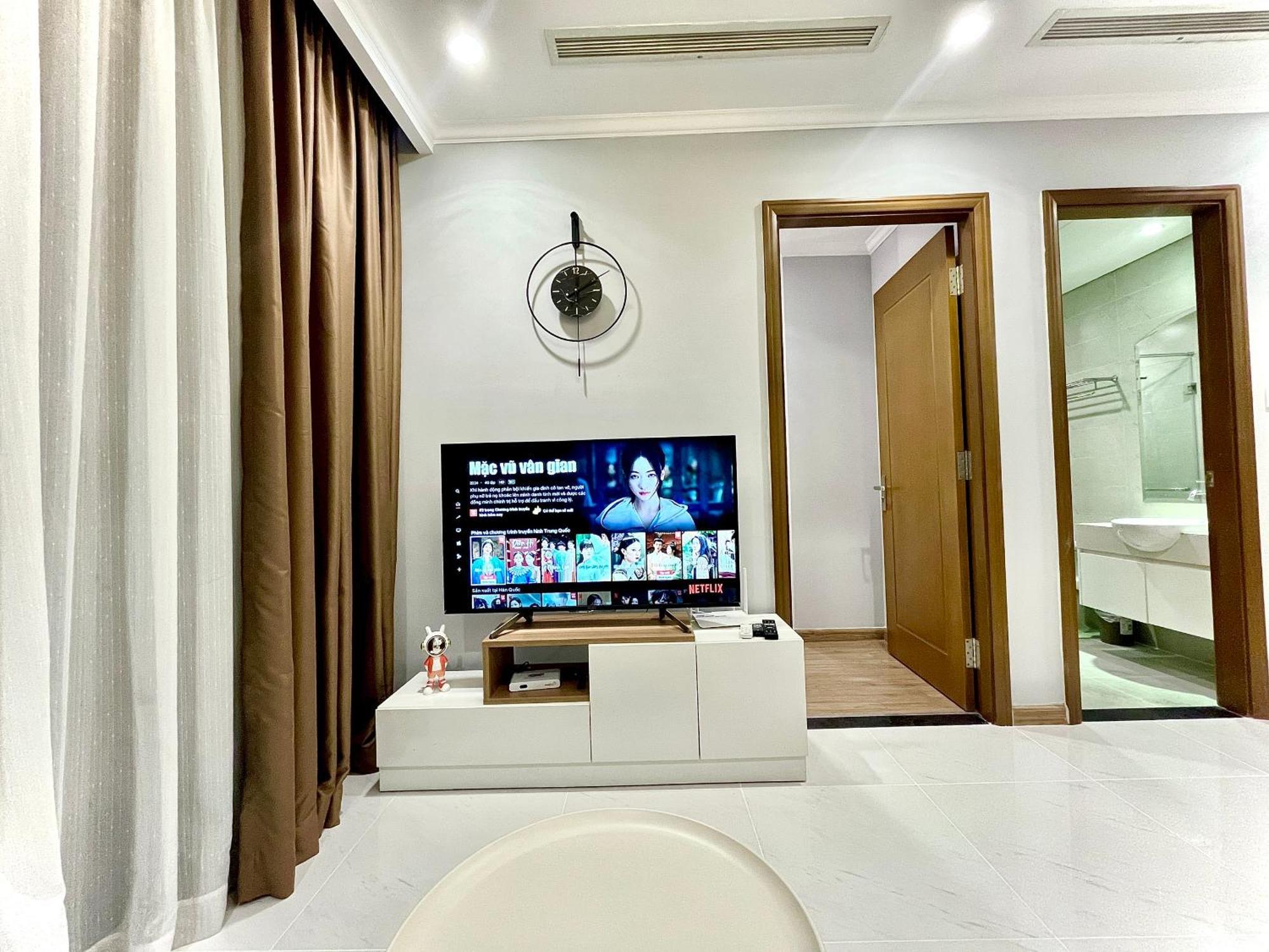 Apartment Vinhomes Luxury At Binh Thanh - Luna Landmark *