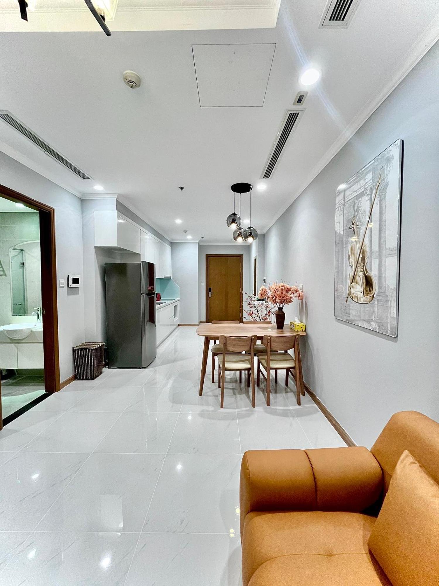 Vinhomes Luxury At Binh Thanh - Luna Landmark * Ho Chi Minh City