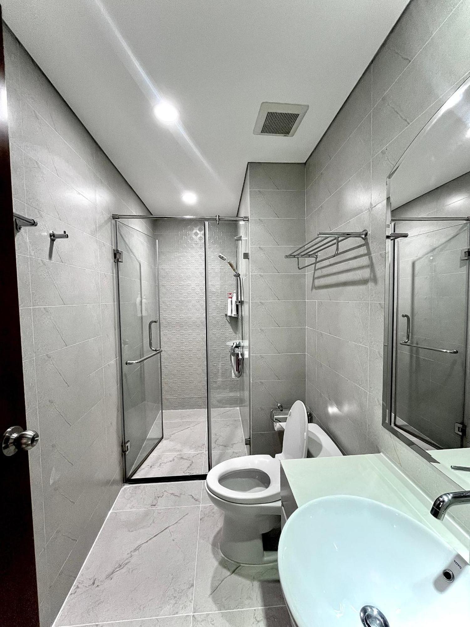 Vinhomes Luxury At Binh Thanh - Luna Landmark Apartment
